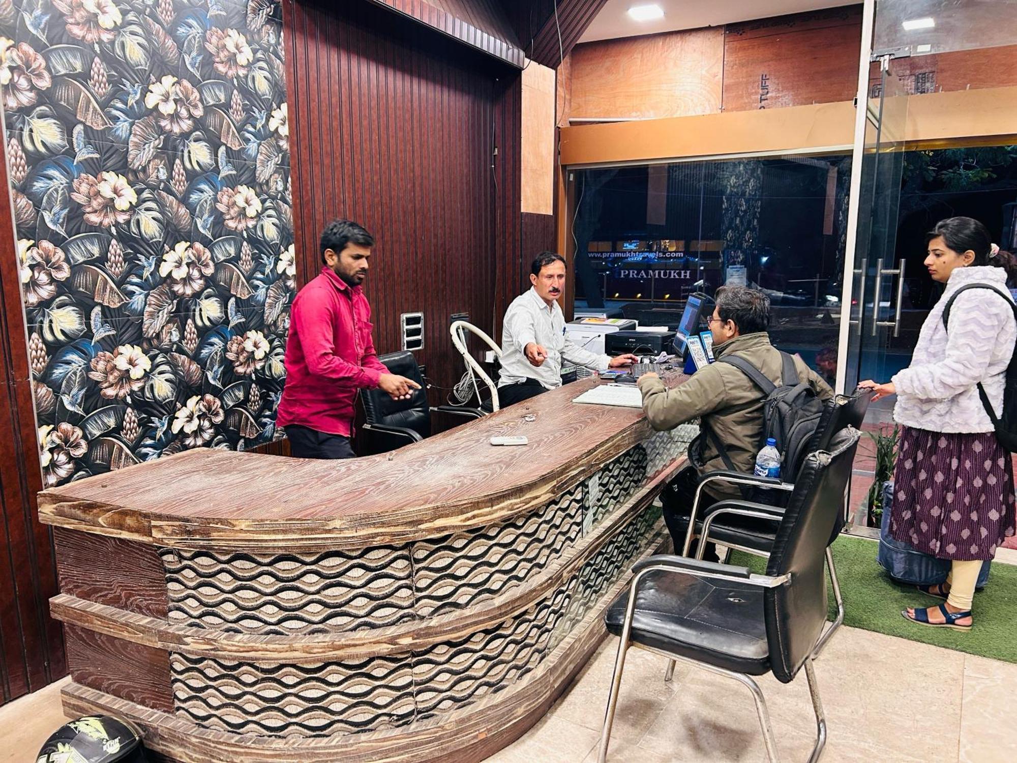 Hotel O Rajdhani Group Of Hotels Mysuru Zewnętrze zdjęcie